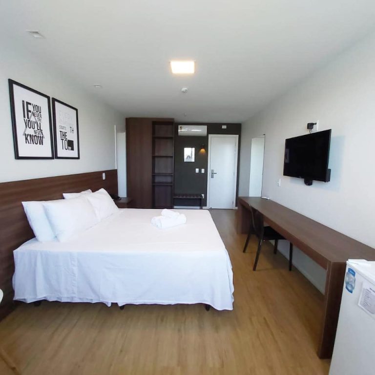 imgi_63_623786095_18123182407554091_2964835033262188144_n